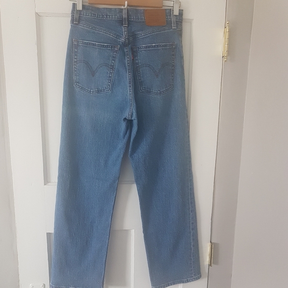 Levi's Premium Ribcage Straight Leg Button Fly Ankle Denim Light Wash Sz 27 x 27 - Picture 8 of 13